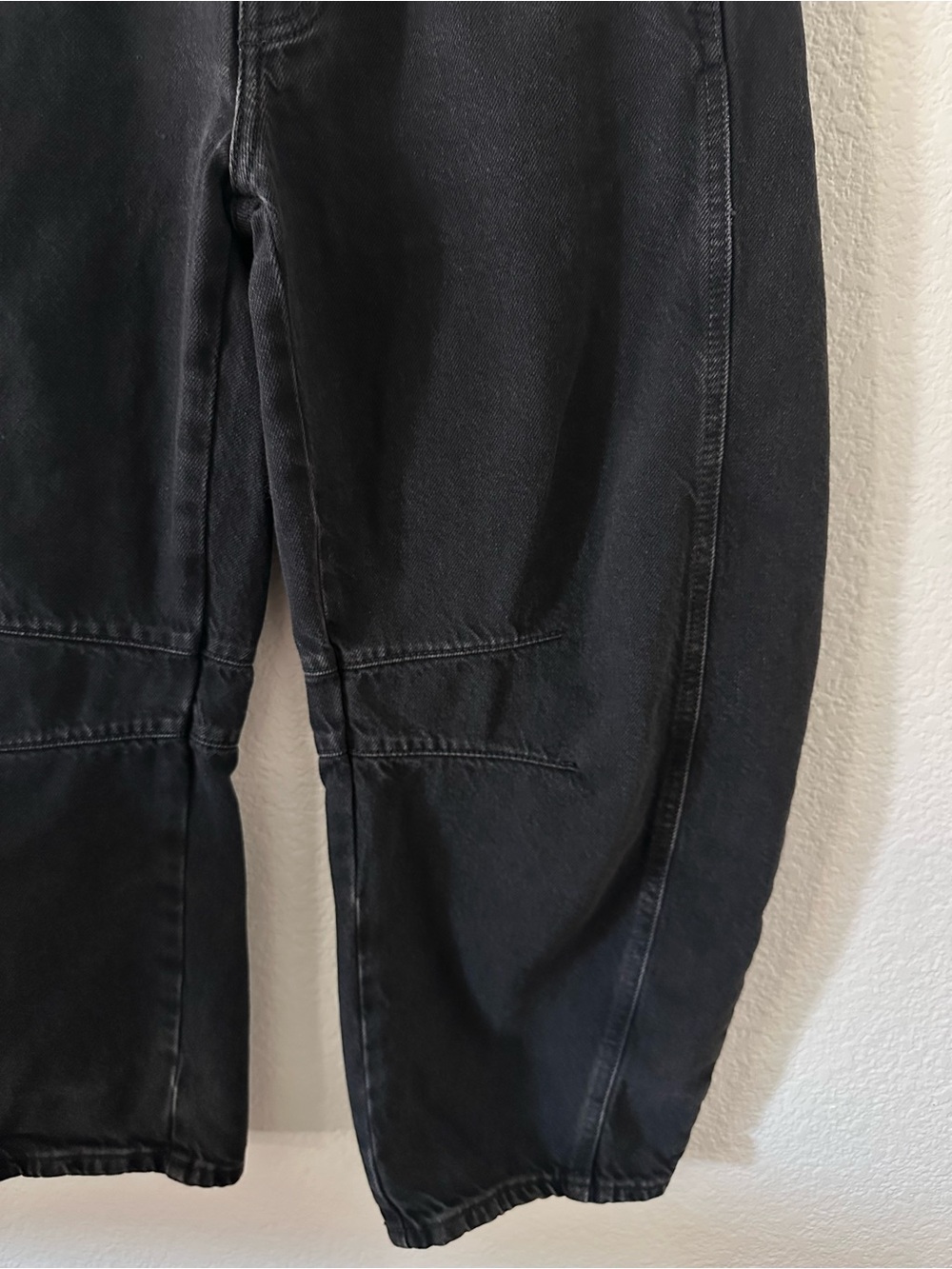 We The Free Washed Black Balloon Crop Jeans - Picture 4 of 8